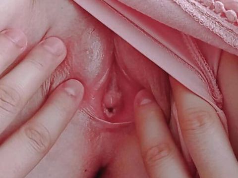 7X3.net presents: Touching petite pussy under shorts