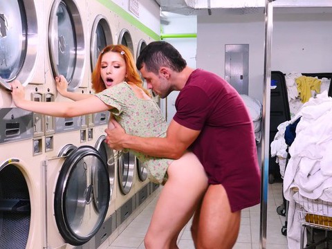 7X3.net presents: Stunning redhead getting fucked by a stranger - keely rose