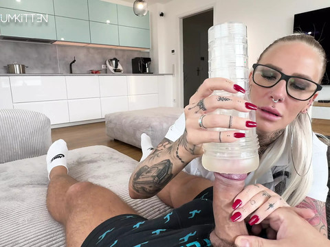 7X3.net presents: Ride therapy for pole fever - raw xxl glasses facial you won't forget